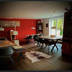 Hostel Krug's Family Und Restaurant, Weilheim in Oberbayern