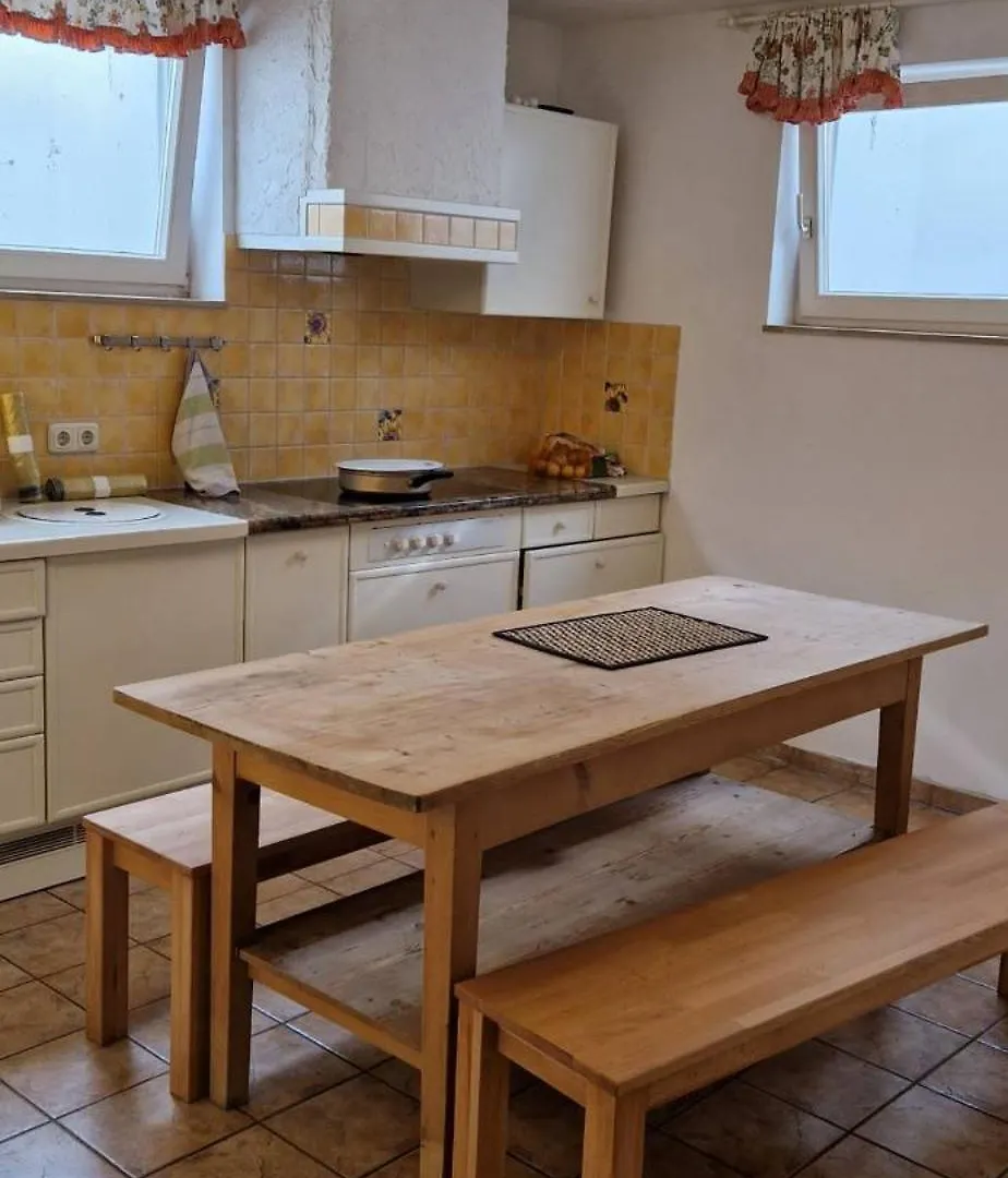 Privatunterkunft Ferienhaus Weilheim Mit Garten Spiel Und Spass Weilheim in Oberbayern